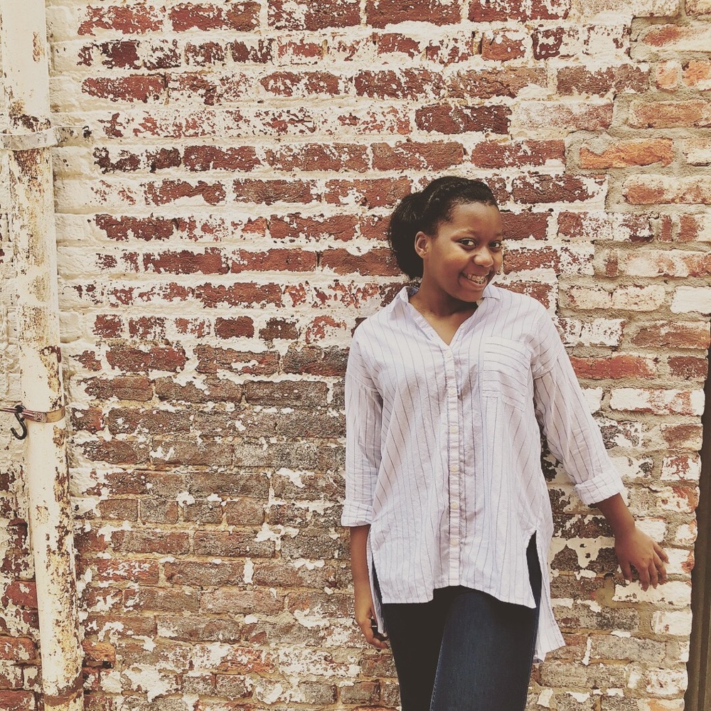 Meet your Posher, Khai